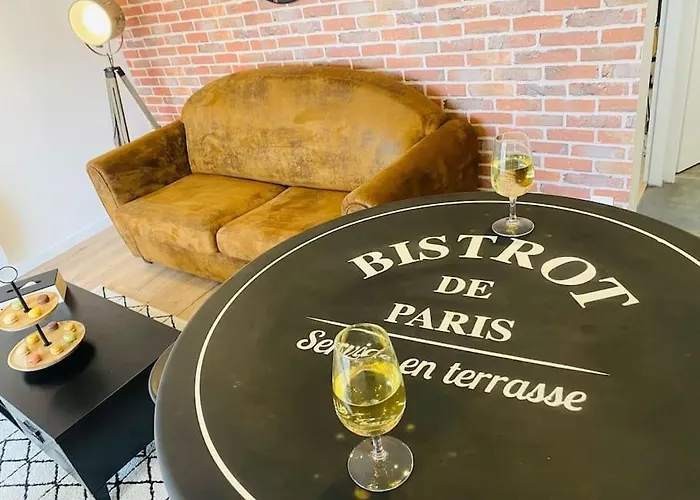 아파트 L'atelier D'emilie Bessines